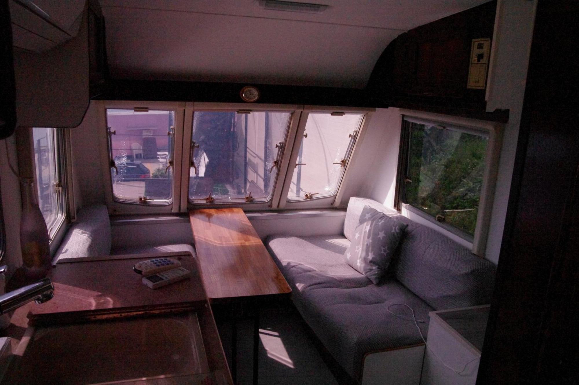 千代丸コンテナハウス Hotell Uwajima Exteriör bild